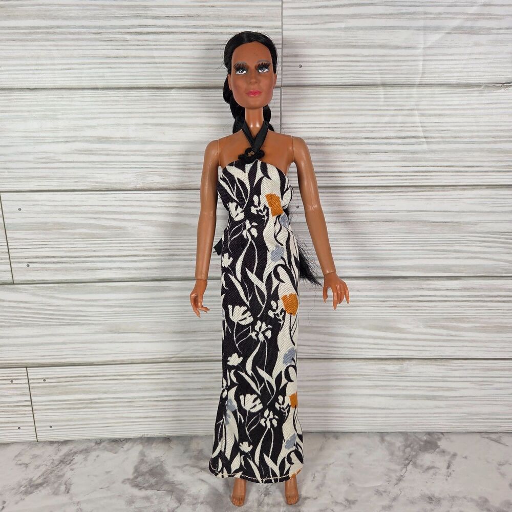 Vintage 1970's Mego Cher Doll Bob Mackie Good Earth Dress Rooted Hair Eye Lashes